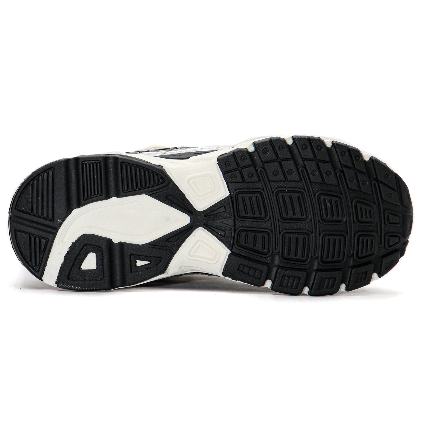 NIKE Y28 P600 UNISEX – Rendimiento en Cada Paso