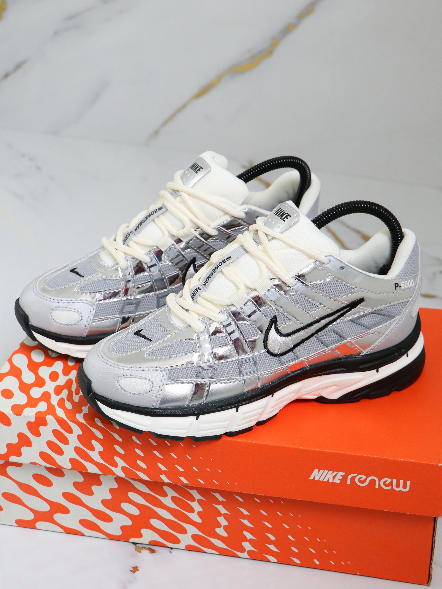 NIKE Y28 P600 UNISEX – Rendimiento en Cada Paso