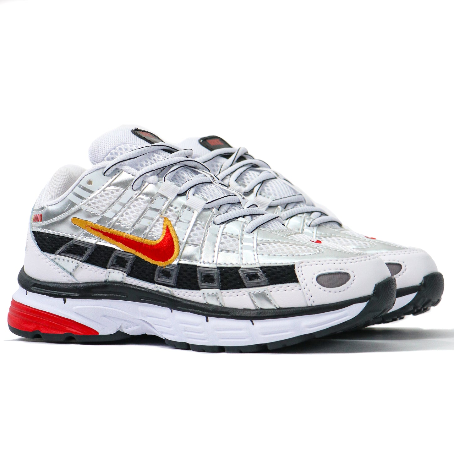 NIKE Y28 P600 UNISEX – Rendimiento en Cada Paso